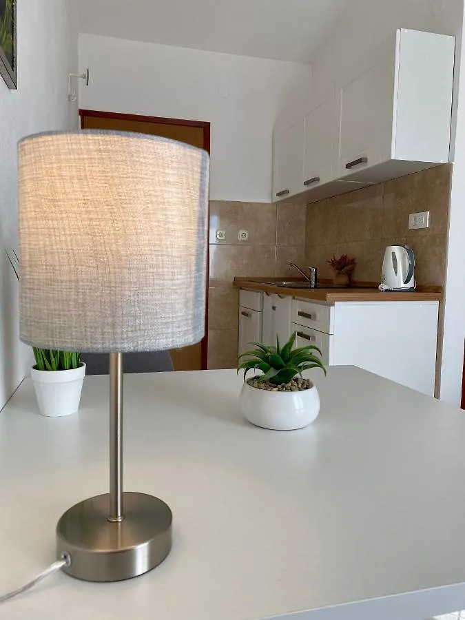 Guest House Renata 3*, Plomin Croatia